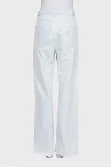 Straight-leg jeans with raw hem