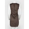 Dress brown with a zipper at the back