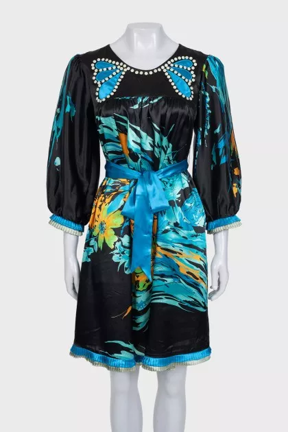 Silk dress in a bright print