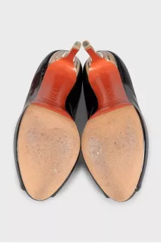 Black shoes with decorated heels