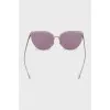 Cat eye sunglasses with pink lenses