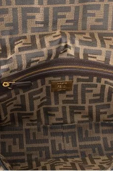Baguette shoulder bag