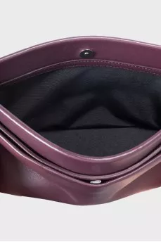 Leather crossbody bag with magnetic closure