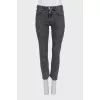Джинсы серого цвета slim fit