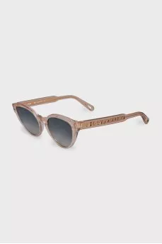 Beige cat eye sunglasses