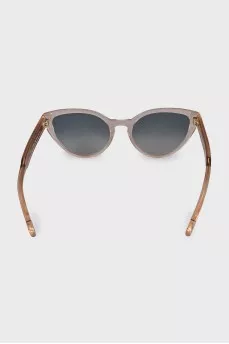 Beige cat eye sunglasses