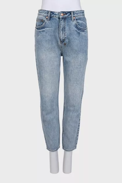 Джинси блакитного кольору mom fit