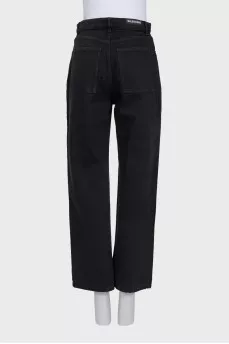High-waisted wide-leg jeans with buttons