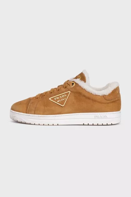 Suede sneakers with fur