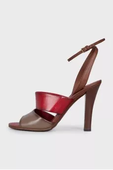 Brown leather sandals with a stable heel