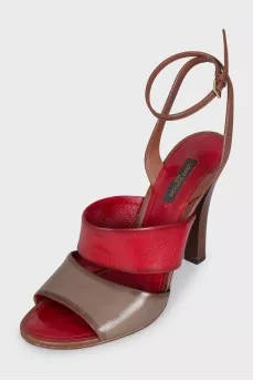 Brown leather sandals with a stable heel