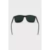 Men's sunglasses with logo on the temples