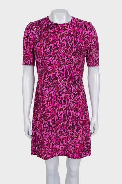 Pink printed dress with short sleeves