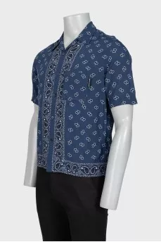 Men's straight-cut shirt with short sleeves