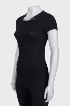 Black top with silver chain