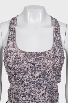 Slim-fit sports bra with tag