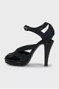Black sandals with leather inserts