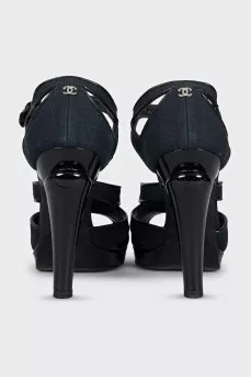 Black sandals with leather inserts