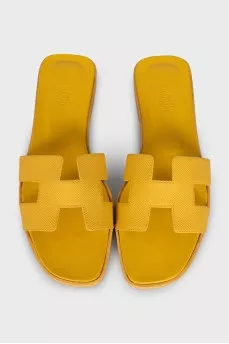 Yellow leather Oran flip-flops