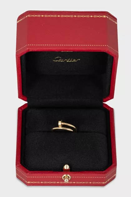 Juste un Clou ring in yellow gold