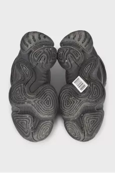 Men's Yeezy 500 leather and suede sneakers