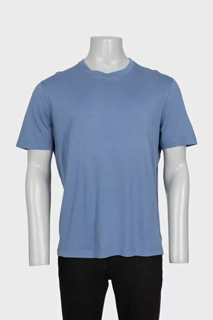 Men's plain blue t-shirt