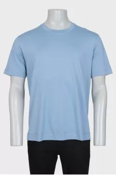 Men's plain blue T-shirt