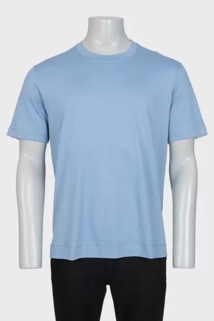 Men's plain blue T-shirt