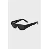Rectangular sunglasses with logo