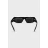 Rectangular sunglasses with logo
