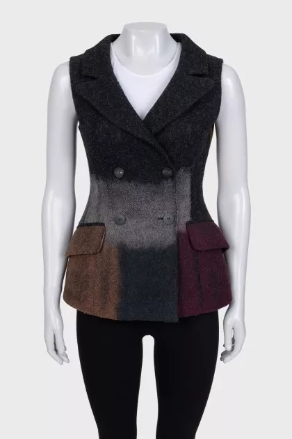 Fitted wool vest