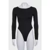 Backless bodysuit with no fastening