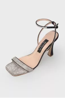Stils on stilettos in rhinestones