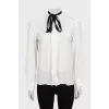 Silk blouse with mother-of-pearl buttons