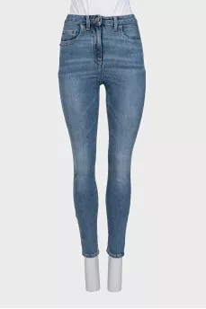 Skinny jeans with a distressed effect