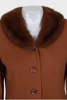 Vintage cropped coat with fur