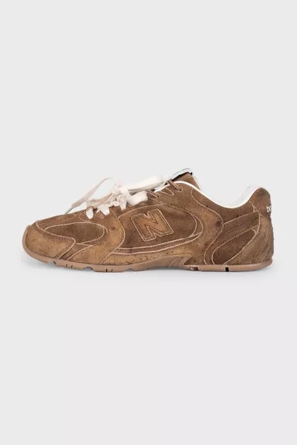 Коричневі кросівки 530 SL by Miu Miu x New Balance
