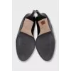 Patent leather black shoes
