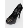 High -heeled shoes with open toe
