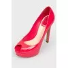 Lacquered pink shoes