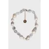 Gold necklace with pearls