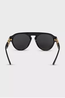 Sunglasses with gold inserts