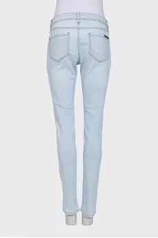 Light blue mid-rise jeans