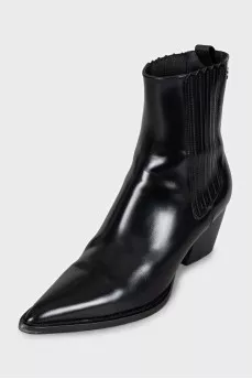 Leather ankle boots with stacked heels