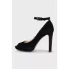 Suede strappy heeled shoes