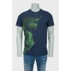 Dark blue men's T-shirt with a green dragon