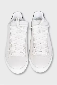 Men's white Arena sneakers