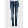 Square jeans blue on low landing