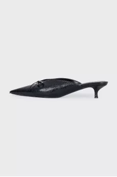 Кожаные мюли kitten heel
