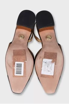 Gold slingbacks with contrast toe